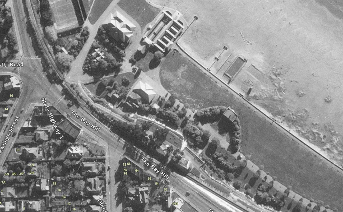 1935 1939 the bay with the train platform