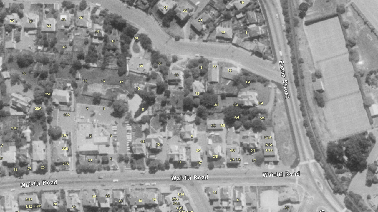 1975 1979 Wai iti Rd Timaru close up