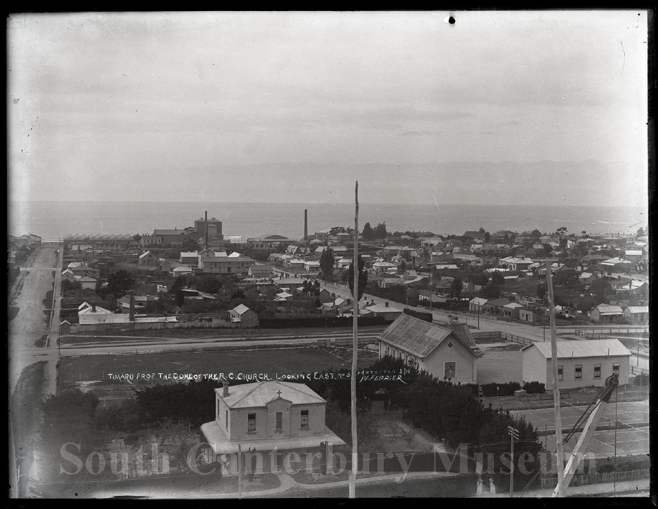 2477b Timaru from the dome of the RC Church looking east No 5 Timaru Breweries John Jackson and Co timber and coal merchants and Evans Atlas and Co mill