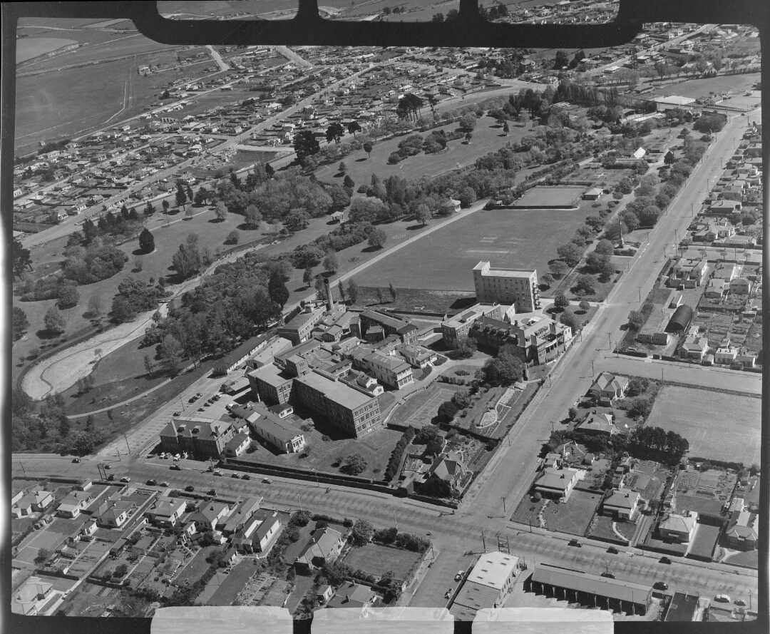 1956 Timaru Hospital PA Group 00080 Whites Aviation Ltd Photographs nlnzimage