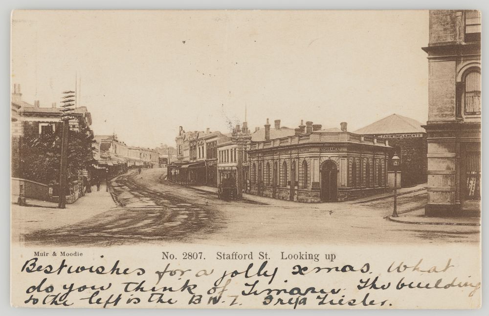 Stafford Street, looking up, 1904, Timaru, by Muir & Moodie. Purchased 1998 with New Zealand Lottery Grants Board funds. Te Papa (PS.001032)