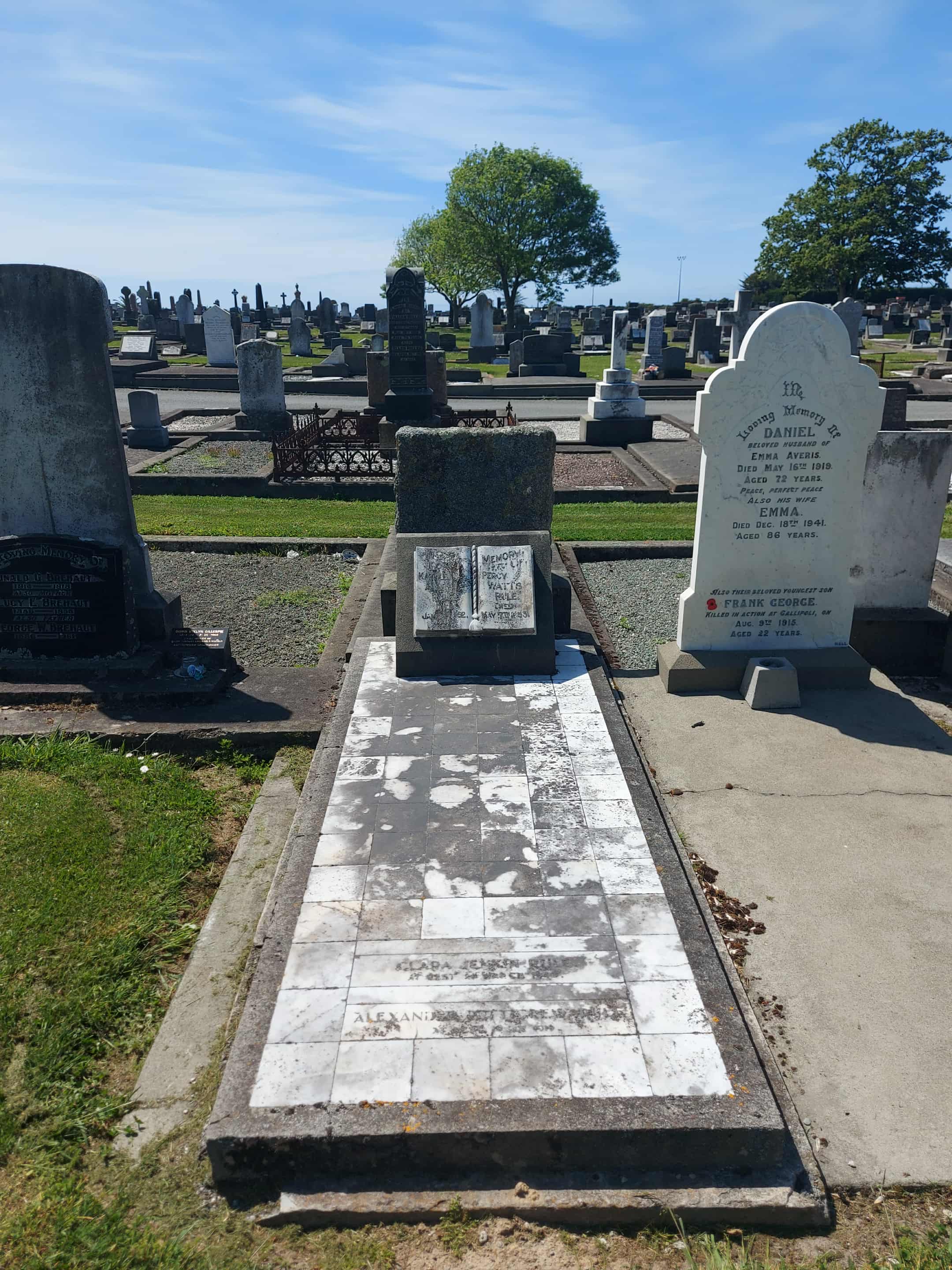 Percy Wats Rule Grave