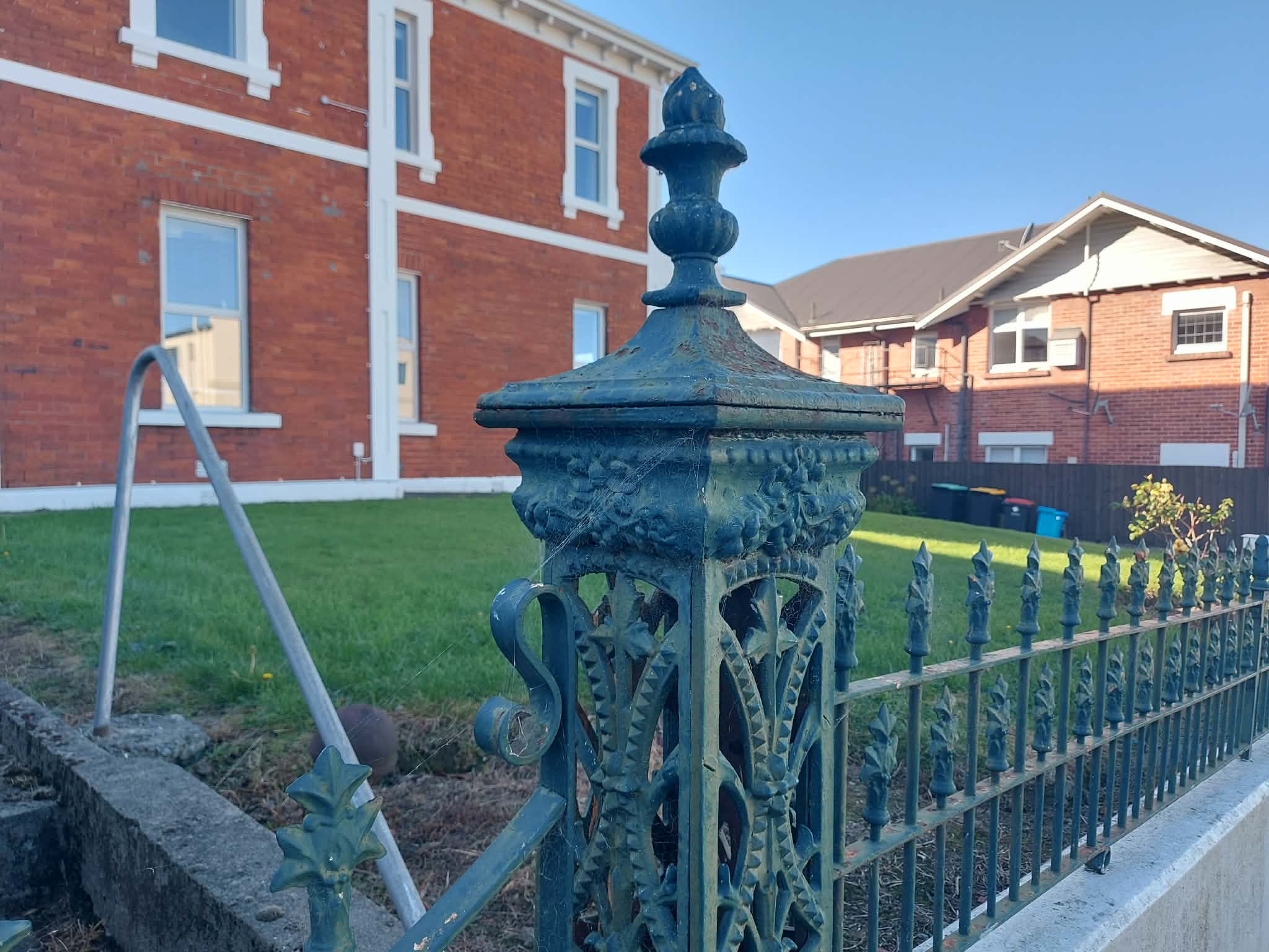 Wai iti Rd Gate Photo Roselyn Fauth 2