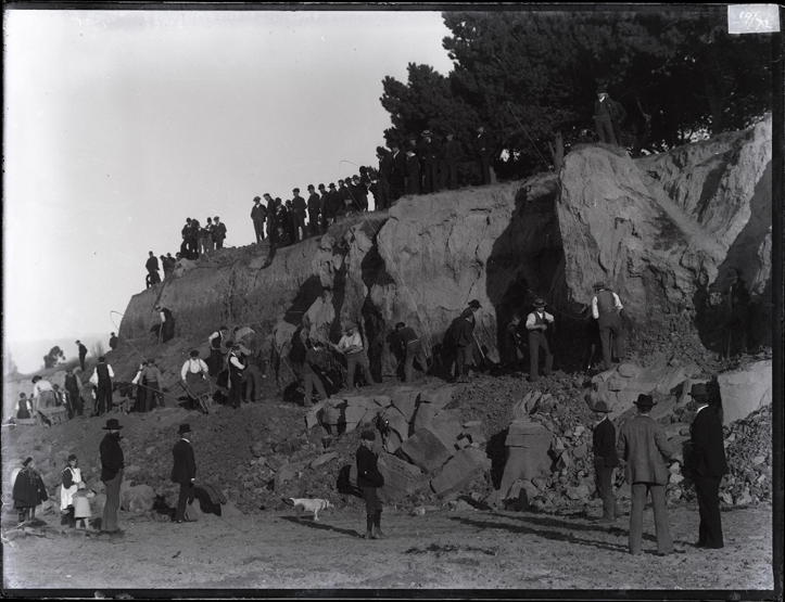 Working bee 1897 s for James Craigies municipal improvements South Canterbury Museum 0488